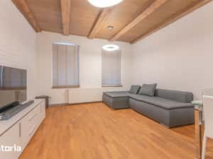 Locuință de 71 mp renovată integral și complet utilată, în casă — miniatura 4