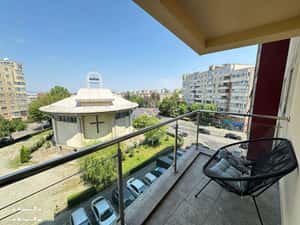 Inchiriez 2 camere zona Centrul Civic -Sp.Judetean, parcare subterana
