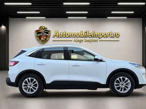 Ford Kuga Automată 225 HP Hibrid (B/E) — miniatura 4