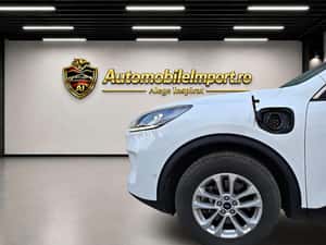 Ford Kuga Automată 225 HP Hibrid (B/E) — miniatura 7