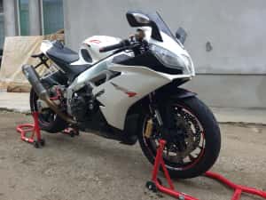 Vand Aprilia Rsv4 ,1000cc ,180cp — miniatura 4