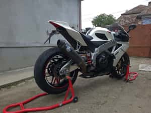 Vand Aprilia Rsv4 ,1000cc ,180cp — miniatura 6