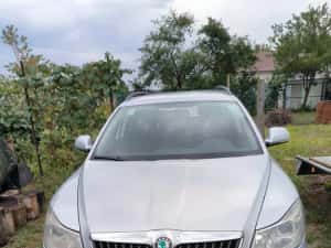 Dezmembrez Skoda Octavia 2 facelift 1.6 tdi — miniatura 2