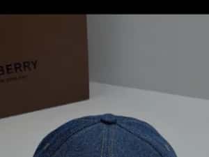 Șapcă Burberry model 2026,  5 modele — miniatura 6
