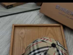 Șapcă Burberry model 2026,  5 modele — miniatura 10