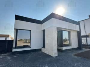 Locuința ideală pentru familie 430 mp teren în cartier rezidențial! — miniatura 2