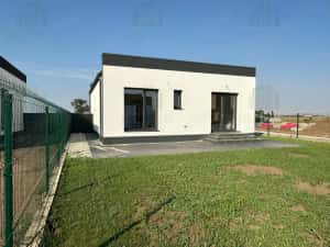 Locuința ideală pentru familie 430 mp teren în cartier rezidențial! — miniatura 3