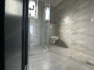 Locuința ideală pentru familie 430 mp teren în cartier rezidențial! — miniatura 7