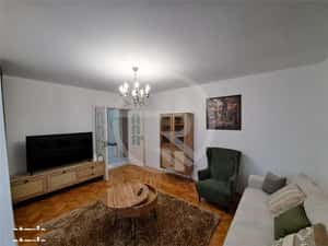 Apartament cu 3 camere, mobilat si utilat, situat in cartierul Gheorgh