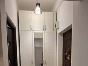 Ofer spre închiriere Garsoniera in Campus 300€ — miniatura 3