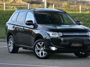 Mitsubishi Outlander Mitsubishi Outlander Plug in Hybrid automat, navi, trapa, xenon — miniatura 3