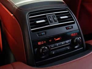 BMW Alpina B6 V8 – Descriere — miniatura 2