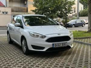 Ford focus benzina km 129000 — miniatura 4