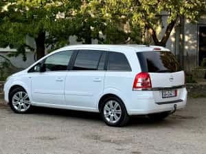 Opel Zafira / Bi-Xenon / 7 Locuri / Euro 5 — miniatura 4
