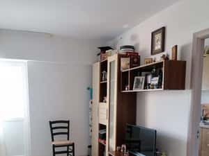Inchiriez apartament cu o camera Iasi — miniatura 1