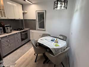 Apartament 4 camere - Pantelimon - Renovat - Mobilat — miniatura 2