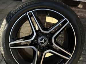 Set jante originale mercedes R18 doua marimi + anvelope iarna pirelli — miniatura 10