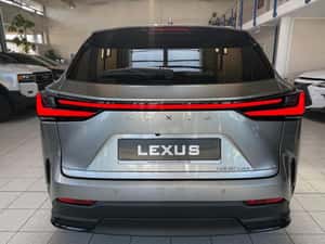 NX 450h PLUG IN HYBRID - EXECUTIVE - NEW MODEL 2026 — miniatura 6