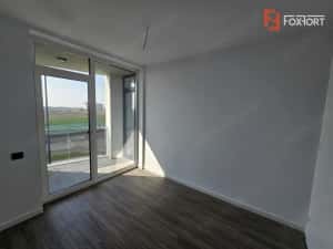 Apartament 2 camere, etaj 1, bloc nou, Zona Torontalului — miniatura 10