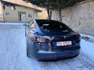 Tesla Model S Plaid, impecabilă, 37.000 km — miniatura 3