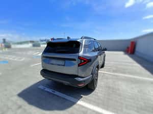 Dacia Bigster - SUV, 5700 km, 140 cp, Benzină, 23900 EUR — miniatura 3