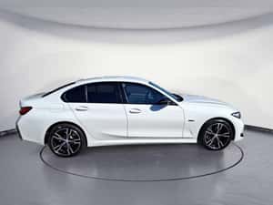 BMW 330 Hibrid 2023 Second-hand — miniatura 3
