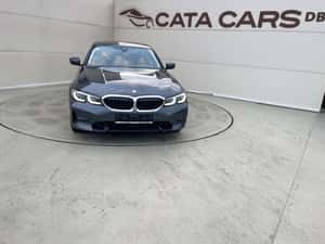 BMW 320D SPORTLINE — miniatura 1