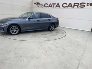 BMW 320D SPORTLINE — miniatura 5