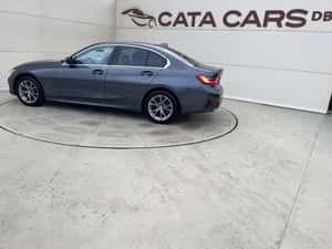 BMW 320D SPORTLINE — miniatura 7