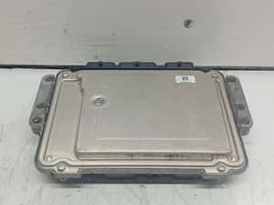 Calculator motor ECU 0281015242 Ford Focus 2 (2004 - 2008) — miniatura 8