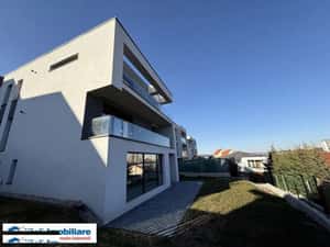 Apartament tip DUPLEX | 160 MP util 360 MP gradina | PANORAMA