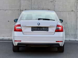 Skoda octavia .1.6 tdi model facelift 2019 — miniatura 5