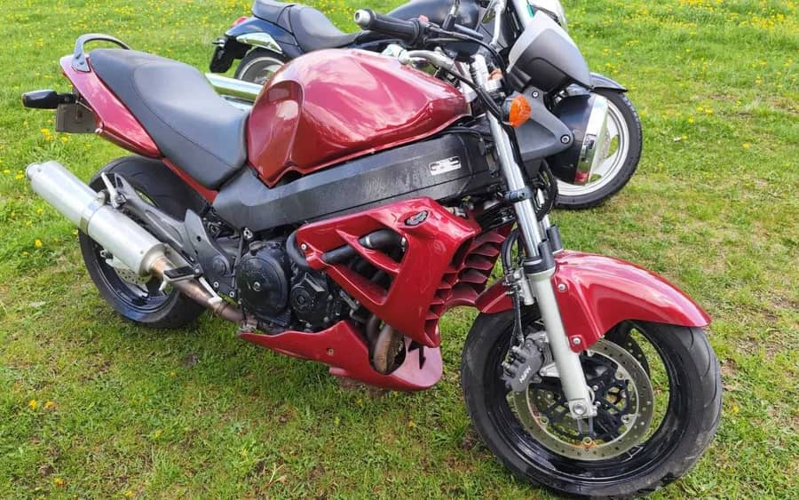 Honda CB1100 SF – 2002, înmatriculată, 140 CP! — fotografie 1 din 9