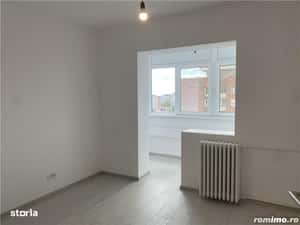 Apartament 2 camere, balcon și terasă — miniatura 4