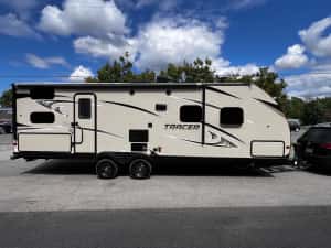 2018 Rulota Forest River Tracer 274 BH — miniatura 3