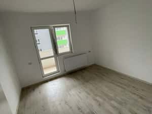 Apartament 2 camere, metrou Aparatorii Patriei — miniatura 6