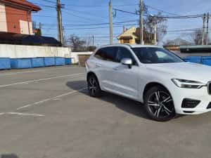 Volvo XC 60  /  R - Design  / 2018 /  190 cai / 4 × 4 — miniatura 10