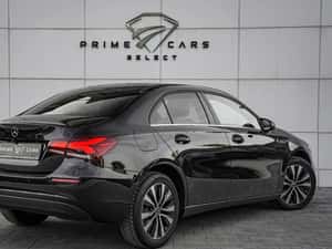 Mercedes-Benz A 250 Plug-in Hybrid, 218 CP, 2022 — miniatura 3