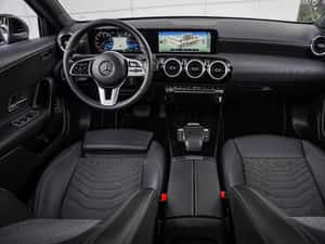 Mercedes-Benz A 250 Plug-in Hybrid, 218 CP, 2022 — miniatura 4
