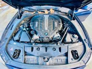 BMW Seria 5 F10 550i – 4.4 V8 – 308 kW — miniatura 7