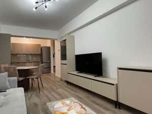 APARTAMENT 3 CAMERE PRIMA URBANA LOC DE PARCARE — miniatura 3