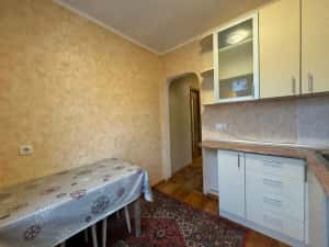 Apartament modest de vanzare zona Sagului — miniatura 1