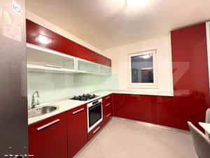 Apartament 3 camere, 73 mp, zona Dambovita — miniatura 2