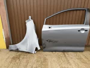 usa stanga fata toyota corola