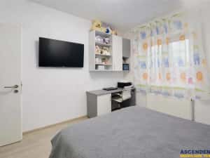 TUR 3D! Decomandat,mobilat,accesorizat, balcon,spatii depozitare,loc parcare, Grandis,Tractorul,Bras — miniatura 5