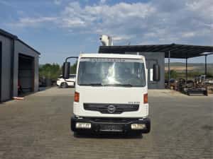 Nisan Atleon 3,5 t an 2010 — miniatura 8