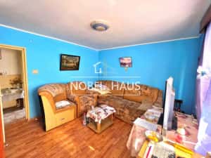 Apartament 2 camere, decomandat, etajul 4, zona Stadion