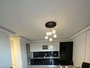 3 camere cu vedere frontală la mare mobilat lux — miniatura 6