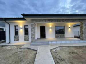 Casa 3 Camere Finalizata - Complex Rezidential - Vanatori Costi Galati — miniatura 1