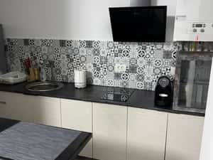 Inchiriez apartament 2 camere bloc nou — miniatura 6